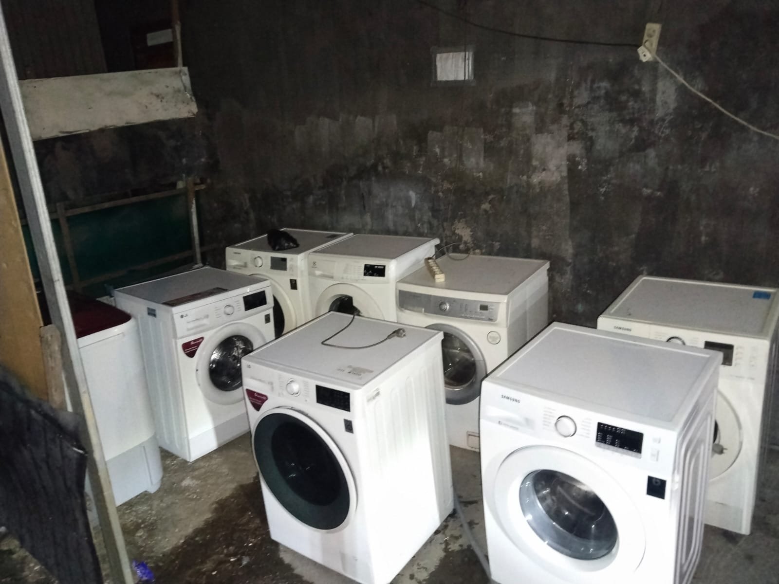 Stok Mesin Cuci 2